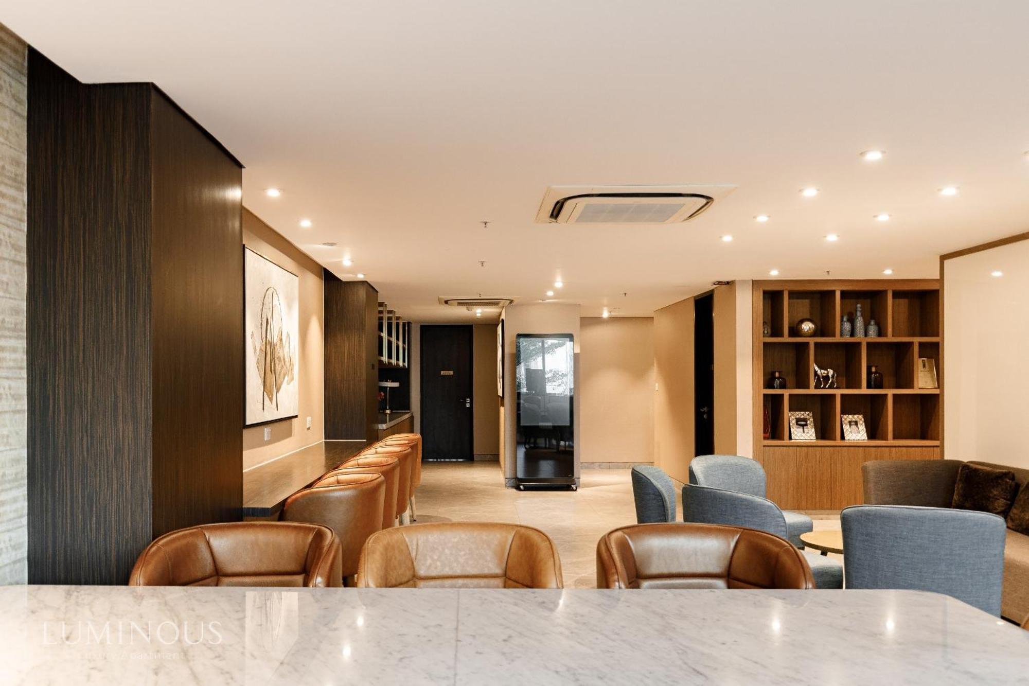 Exclusive 2-3 Bedroom Apartment In District 1 Free Pool Gym Sauna Bandar Ho Chi Minh Luaran gambar