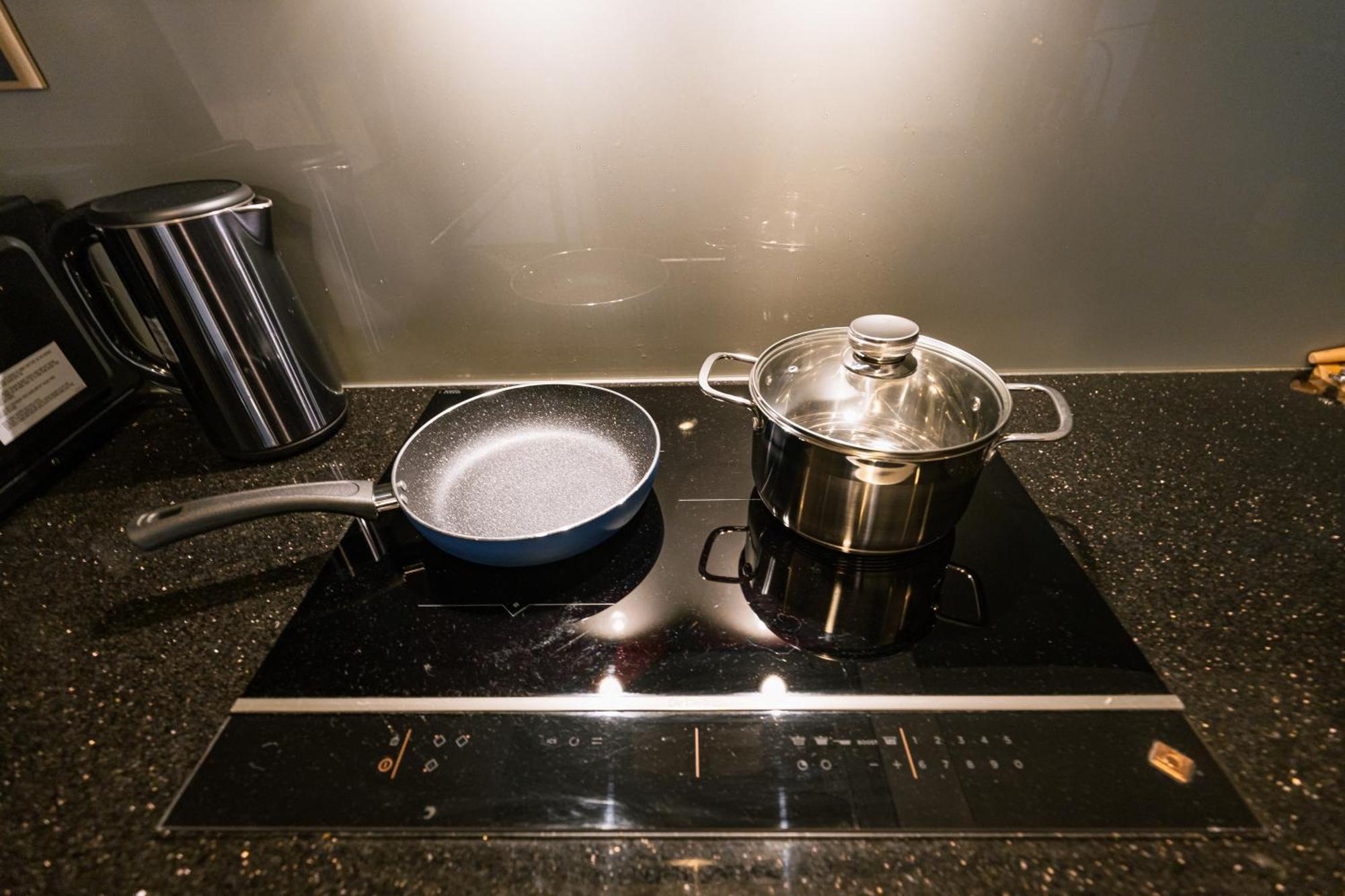 Exclusive 2-3 Bedroom Apartment In District 1 Free Pool Gym Sauna Bandar Ho Chi Minh Luaran gambar